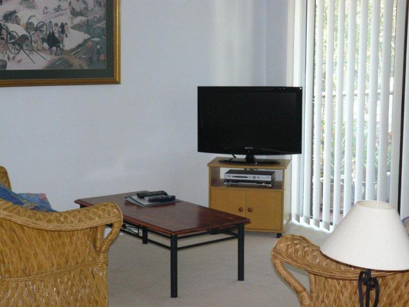 Broadwater Shores Waterfront Apartments 골드코스트 외부 사진